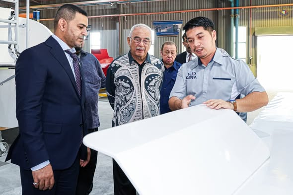 Lawatan ke UES International Sdn Bhd di Batu Berendam, Melaka