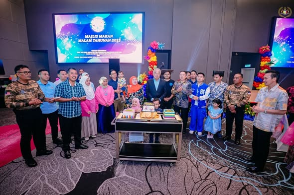 Majlis Makan Malam Tahunan Anjuran Kelab Sukan Dan Kebajikan Istana Melaka (KESKIM)