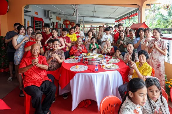 Majlis Rumah Terbuka Tahun Baharu Cina YB Tuan Allex Seah Shoo Chin yang diadakan di Jasin, Melaka