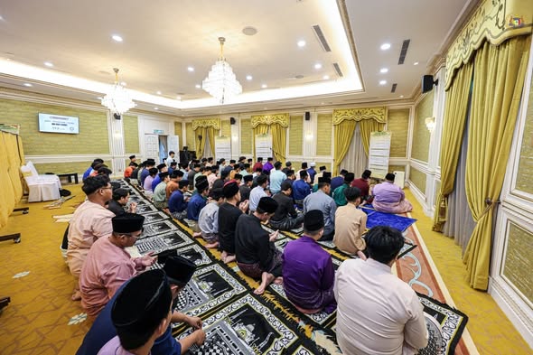 Majlis Berbuka Puasa bersama Persatuan Ikatan Mahasiswa Anak Melaka di Istana Melaka, Bukit Beruang