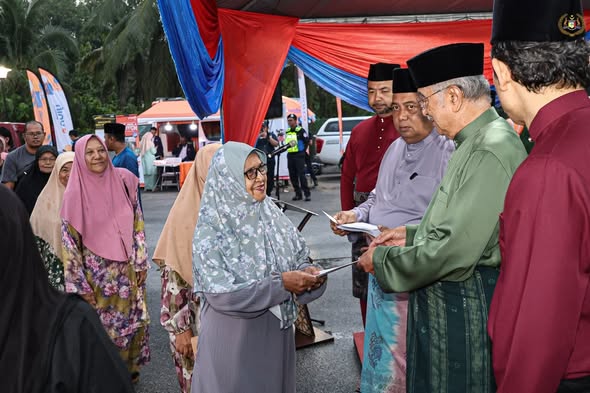 Majlis Berbuka Puasa dan Tarawih bersama Masyarakat DUN Ayer Limau