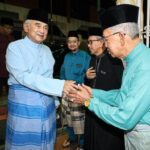 menunaikan Solat Isyak dan Terawih di Masjid Kampung Hulu, Jalan Kampung Hulu, Melaka