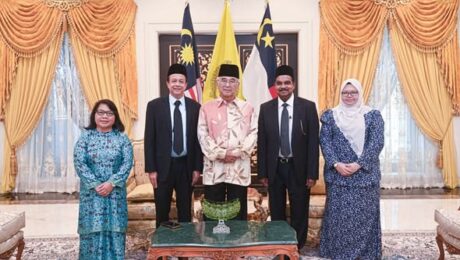 unjungan Hormat daripada YA Tuan Suria Kumar A/L Durairaj Johnson Paul, Hakim Mahkamah Tinggi 1 Melaka dan YA Dato' Sri Raja Segaran A/L S. Krishnan, Hakim Mahkamah Tinggi 3 Melaka