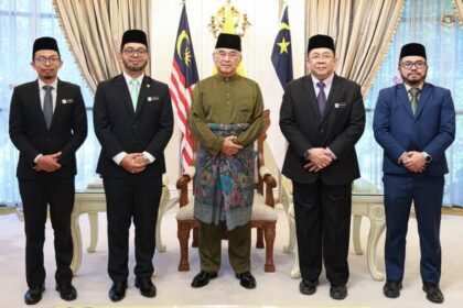 Kunjungan Hormat daripada YB. Senator Dr. Zulkifli Hasan, Menteri di Jabatan Perdana Menteri (Hal Ehwal Agama) dan YBhg. Dato' Dr. Sirajuddin bin Suhaimee, Ketua Pengarah Jabatan Kemajuan Islam Malaysia (JAKIM)