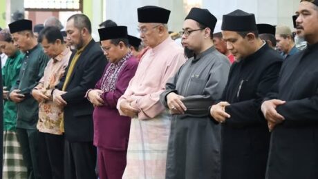Solat Jumaat di Masjid Al-Azim (Masjid Negeri Melaka), Bukit Palah