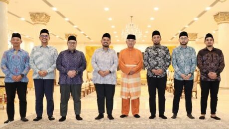 649233673_1406779468129042_2106207431488736533_n Kunjungan Hormat daripada YB Tuan Haji Manndzri bin Haji Nasib, Pengerusi RISDA di Istana Melaka, Bukit Beruang