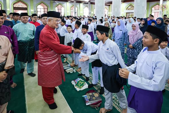 Perasmian Majlis Tadarus dan Khatam Al-Quran Perdana Sempena World #QuranHour ''Membina Manusia Sebelum Membina Dunia'' Peringkat Negeri Melaka Tahun 2026
