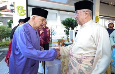 650884560_1405992218207767_3722350843498580745_n Majlis Berbuka Puasa, Solat Isyak dan Terawih bersama Kenalan-Kenalan Korporat di Istana Melaka, Bukit Beruang