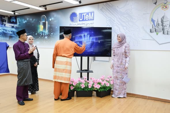 Peluncuran Penubuhan Pusat Kecemerlangan Kepimpinan Kecerdasan Buatan UTeM (Ai-Lead UTeM)