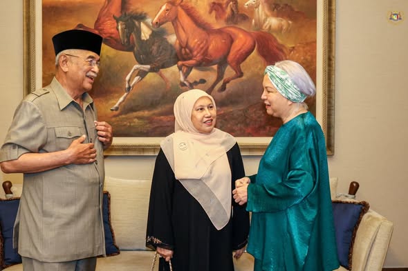 Ziarah Kasih kepada YABhg. Tun Jeanne Abdullah