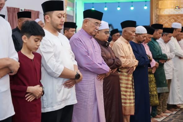 Majlis Berbuka Puasa anjuran YBhg. Datuk Wira Nur Azmi Ahmad, Setiausaha Khas kepada TYT