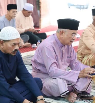 Majlis Berbuka Puasa anjuran YBhg. Datuk Wira Nur Azmi Ahmad, Setiausaha Khas kepada TYT