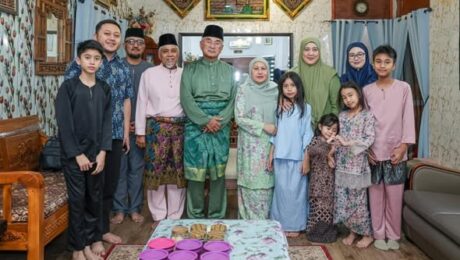 656732215_1417941127012876_2222745772687385469_n Rumah Terbuka Aidilfitri Tuan Haji Mohd Ali bin Ahmad dan Hajah Zalina bte Abu Zahar