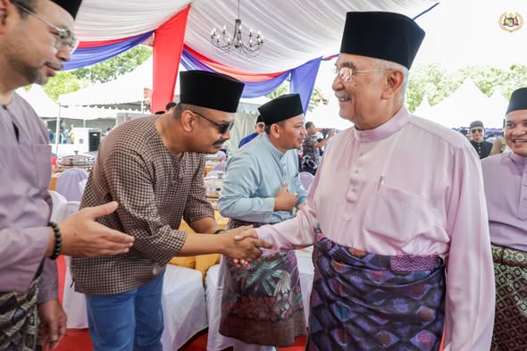 Majlis Rumah Terbuka Hari Raya Aidilfitri YB. Datuk Rais bin Datuk Wira Yasin, EXCO Kanan Perumahan, Kerajaan Tempatan, Saliran, Perubahan Iklim dan Pengurusan Bencana