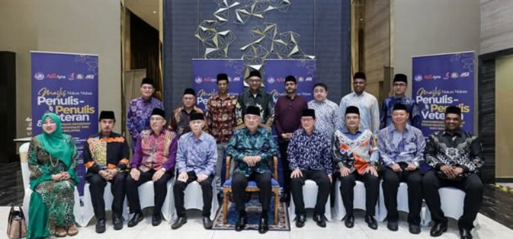 658132463_1423098536497135_260204626166015484_n Majlis Ramah Mesra sempena Pelancaran Buku Berjudul Politik Penggabungan Dalam Sistem Politik Malaysia dan Buku Berjudul ‘’Reclaiming Resilience – Malaysian Muslims And The Quiet Fight Against Ideological Terrorism’’