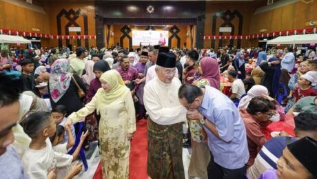 659027779_1421261160014206_2479919782938404270_n Majlis Rumah Terbuka Hari Raya Aidilfitri YB Datuk Khaidirah binti Datuk Seri Abu Zahar