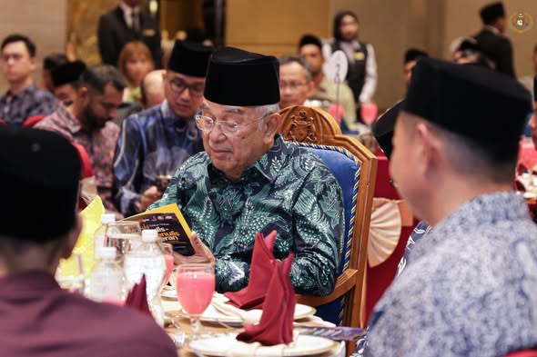 Majlis Ramah Mesra sempena Pelancaran Buku Berjudul Politik Penggabungan Dalam Sistem Politik Malaysia dan Buku Berjudul ‘’Reclaiming Resilience – Malaysian Muslims And The Quiet Fight Against Ideological Terrorism’’