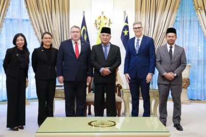 Kunjungan Hormat Encik David H. Gamble Jr., Pegawai Bahagian Kuasa Usaha Sementara, Pejabat Kedutaan Besar Amerika Syarikat