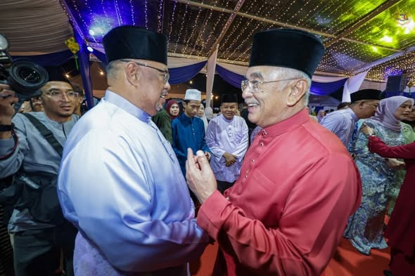 Majlis Rumah Terbuka Hari Raya Aidilfitri YB Datuk Wira Abdul Razak bin Abdul Rahman