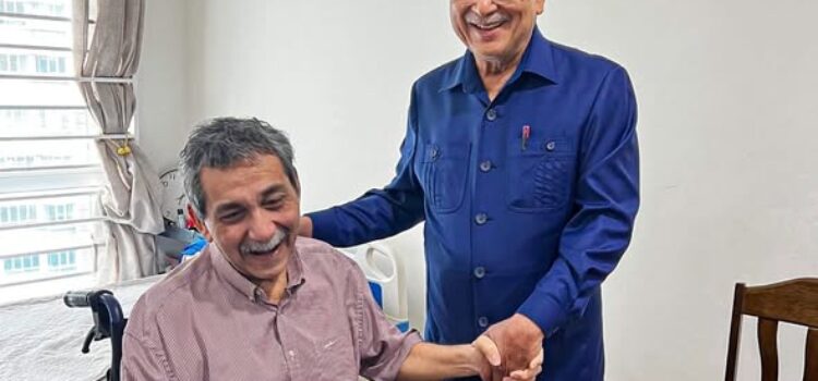 662015176_1429249809215341_4906594840316378520_n Menziarahi YBhg. Datuk Wira Dr. Haji Abu Bakar bin Mohamad Diah, mantan Timbalan Menteri Sains, Teknologi dan Inovasi serta menziarahi YBhg. Datin Awateff iaitu balu kepada Allahyarham Prof. Datuk Amir Baharuddin