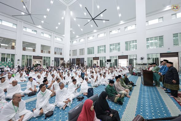 Kursus Perdana Haji 1447H/2026M di Masjid Sayyidina Abu Bakar UTeM, Universiti Teknikal Malaysia Melaka