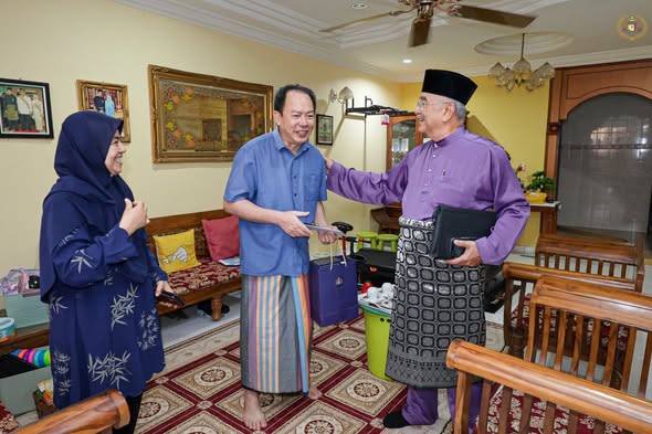 Penghormatan terkahir kepada Allahyarhamah Intan Herlina binti Jasmi, anggota Jabatan Pengurusan Korporat & Komuniti Majlis Bandaraya Melaka Bersejarah (MBMB)