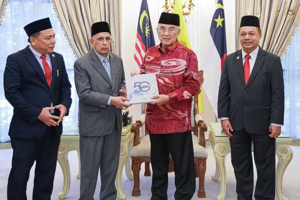 Kunjungan Hormat YBhg. Datuk Musa bin Haji Sheikh Fadzir, Pengerusi GIATMARA Malaysia