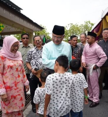 668885428_1433219588818363_4772533731495881843_n Majlis Rumah Terbuka Hari Raya Aidilfitri YB Datuk Hajah Kalsom binti Noordin
