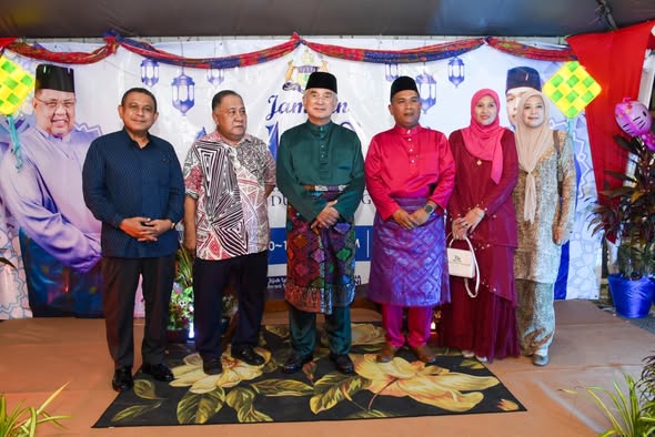 Majlis Rumah Terbuka Hari Raya Aidilfitri YB Datuk Zahari bin Abd Kalil