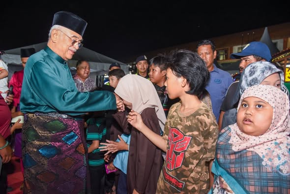 Majlis Rumah Terbuka Hari Raya Aidilfitri YB Datuk Zahari bin Abd Kalil