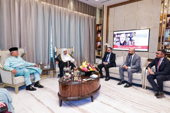 perjumpaan bersama TYT Dato' Seri Sheikh Dr. Mohammad bin Abdul Karim Al-Issa, Setiausaha Agong Muslim World League