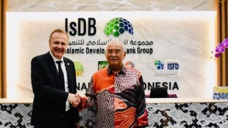 lawatan ke Islamic Development Bank Group (IsDB) di Jakarta, Indonesia