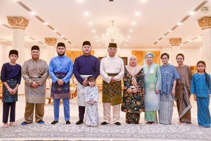 Kunjungan Hari Raya daripada YABhg. Tun Jeanne Abdullah di Istana Melaka