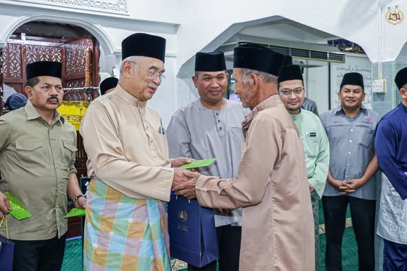 Solat Jumaat di Masjid Imam Muslim, Belimbing Dalam, Durian Tunggal, Melaka
