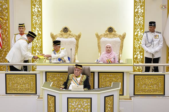 Istiadat Kawalan Kehormatan Utama serta Merasmikan Pembukaan Persidangan Pertama, Penggal Kelima, Dewan Undangan Negeri Melaka Yang Kelima Belas Tahun 2026