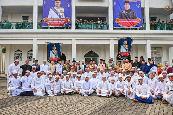 Perasmian Pusat Tahfiz Nurul Musthopa di Jawa Barat, Indonesia