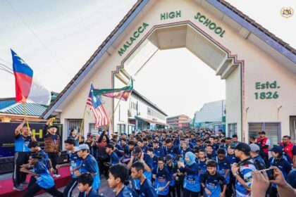 Perasmian Program Larian Amal ''MHS Run 200 Years of Glory''