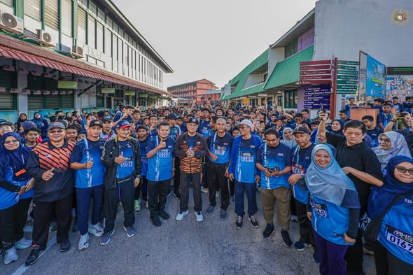 Perasmian Program Larian Amal ''MHS Run 200 Years of Glory''