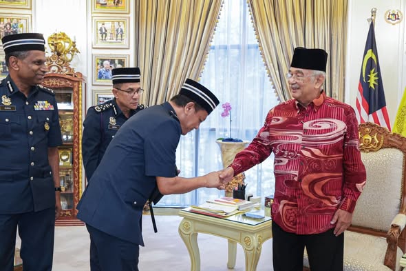 Kunjungan Hormat daripada YBhg. Dato' Haji Amran bin Haji Ahmad, Ketua Pengarah Kastam Diraja Malaysia