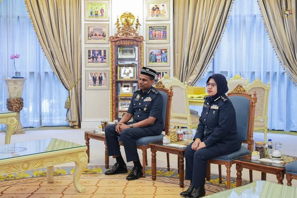 Kunjungan Hormat daripada YBhg. Dato' Haji Amran bin Haji Ahmad, Ketua Pengarah Kastam Diraja Malaysia
