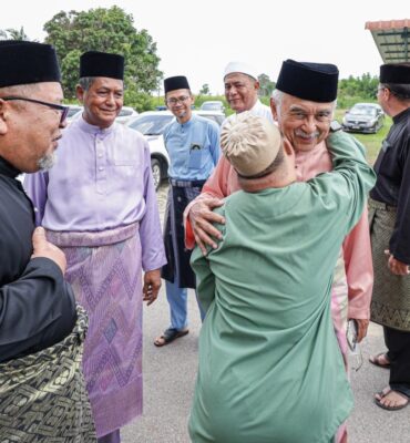 Solat Jumaat di Masjid At Taqwa, Kampung Bukit Darat, Tanjung Kling, Melaka